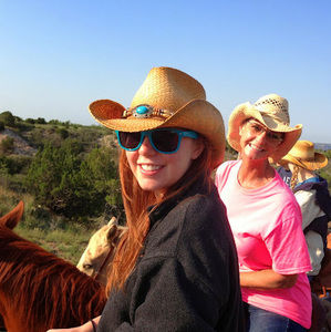 Meet your Posher, Onica